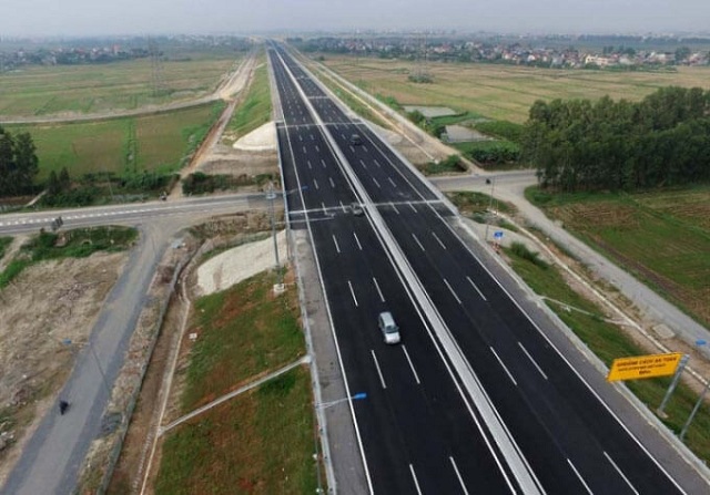 Tuyến đường cao tốc Cam Lâm Nha Trang có 6 làn xe