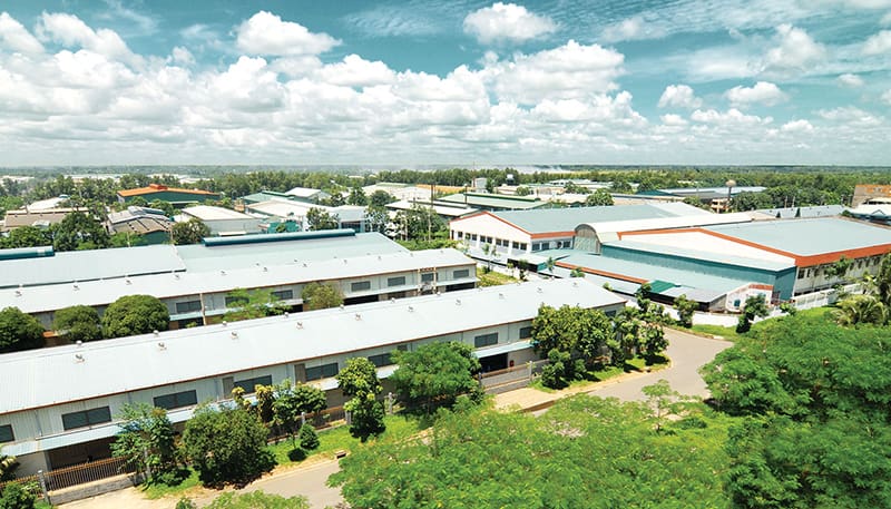 Khu công nghiệp Lê Minh Xuân nằm ở cửa ngõ phía Tây của thành phố, sở hữu vị trí đắc địa.