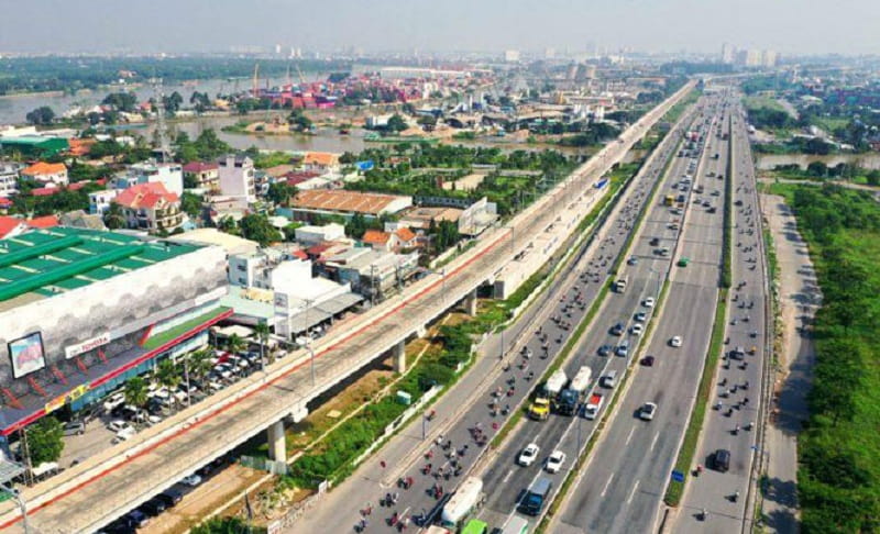 Cung đường qua xa lộ Hà Nội đến ngã ba Vũng Tàu