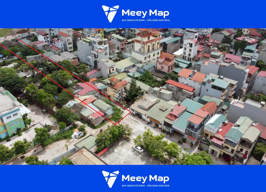 Khu đất sắp thu hồi làm đường đi qua nhiều nhà dân