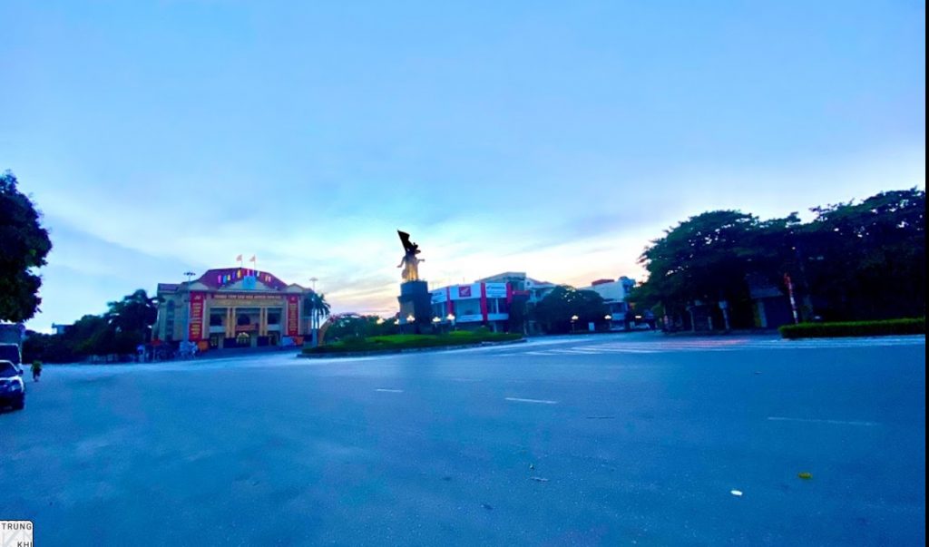 Nga Ba Ong Tuong TT. Tien Hai Thai Binh 1