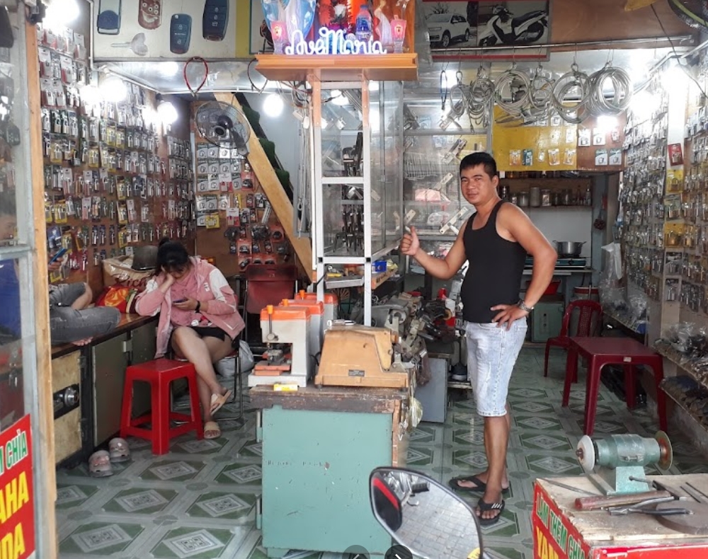 Cua Hang Dien Nuoc Thanh