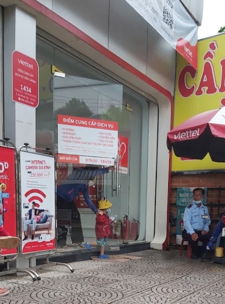 Cua Hang Viettel An Nhon Tay