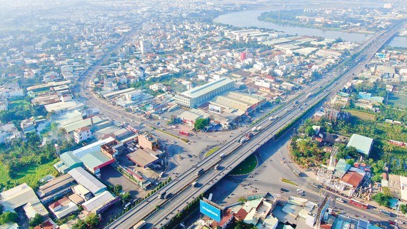 Thêm nguồn lực giải quyết các điểm nghẽn hạ tầng