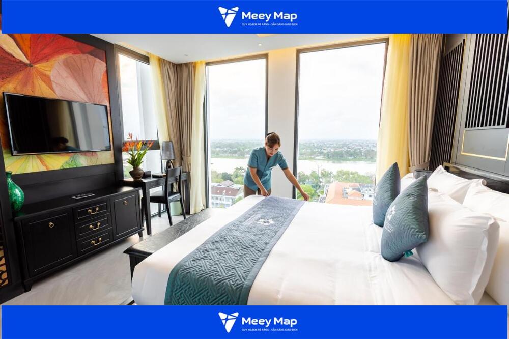 Khách sạn nhận được nhiều đánh giá về vị trí đẹp, thuận tiện trong việc đi chơi Khách sạn nhận được nhiều đánh giá về vị trí đẹp, thuận tiện trong việc đi chơi