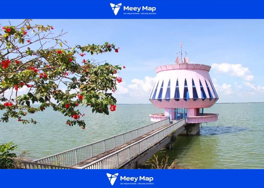 Khu du lịch hồ Dầu Tiếng