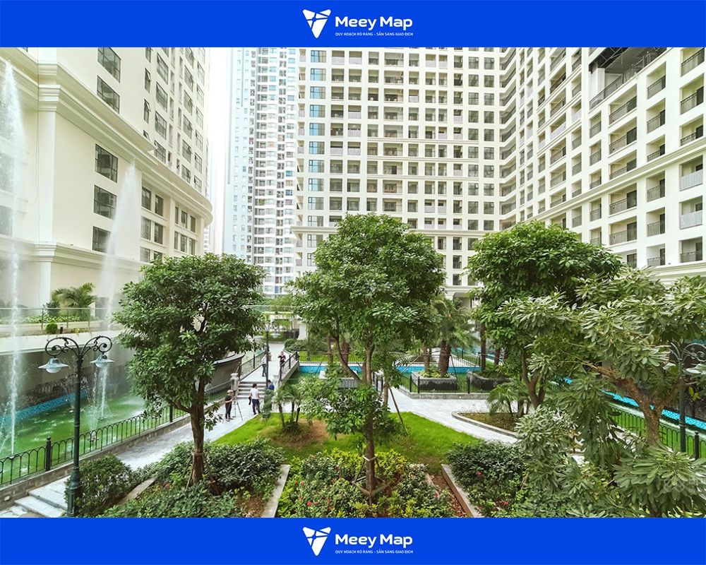 3 tòa tháp được bố trí theo dạng chữ U, giúp thu tối đa ánh sáng và thông gió 3 tòa tháp được bố trí theo dạng chữ U, giúp thu tối đa ánh sáng và thông gió