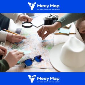 Nguoi mua dat doi chieu thong tin so do voi ban do quy hoach tren thiet bi so de kiem tra quy hoach xay dung dam bao du lieu chinh xac truoc khi quyet dinh giao dich