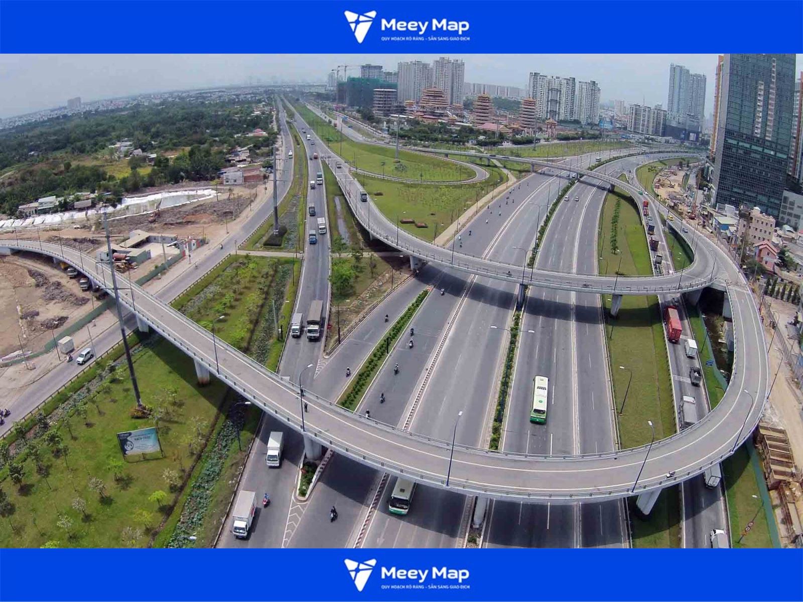 Phát triển hệ thống hạ tầng đồng bộ